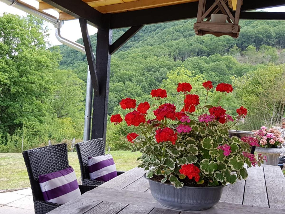 Chalets Lavaux Pouzol Exterior photo